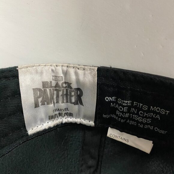 Marvel Black Panther Movie Faux Leather Snapback Hat Cap Metal Logo Heavyweight - Picture 8 of 8